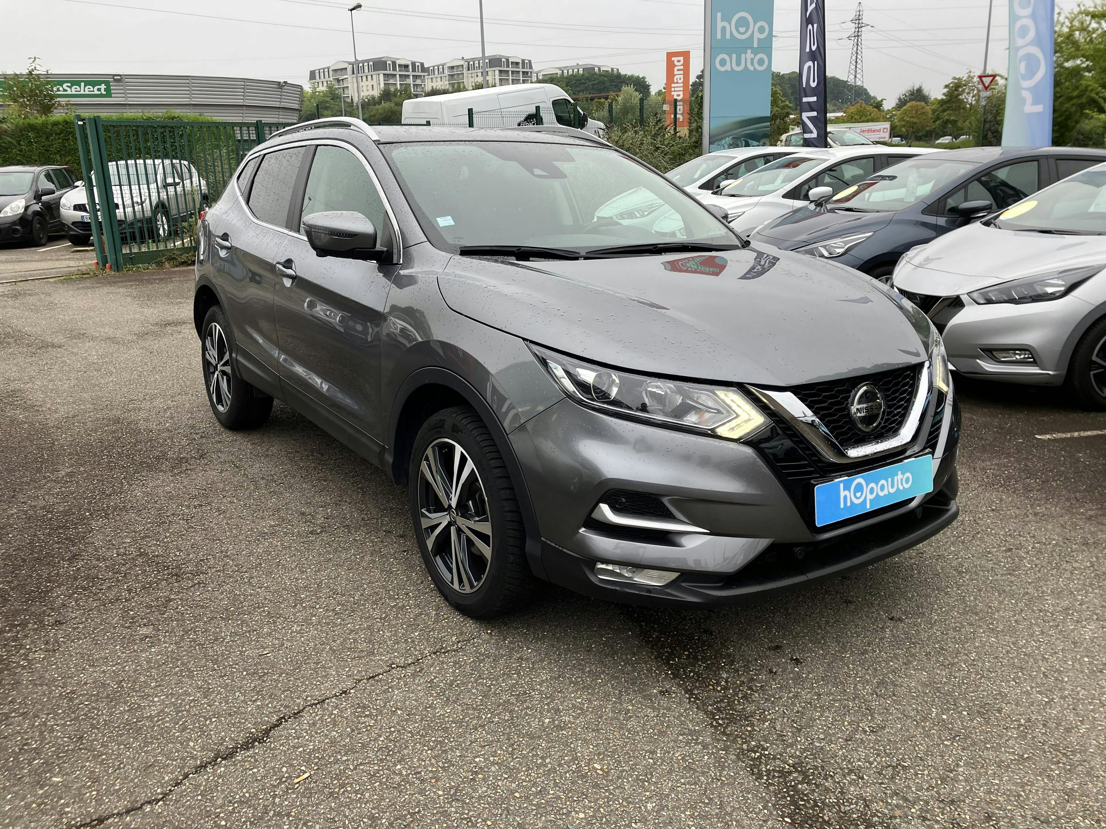 NISSAN Qashqai-image