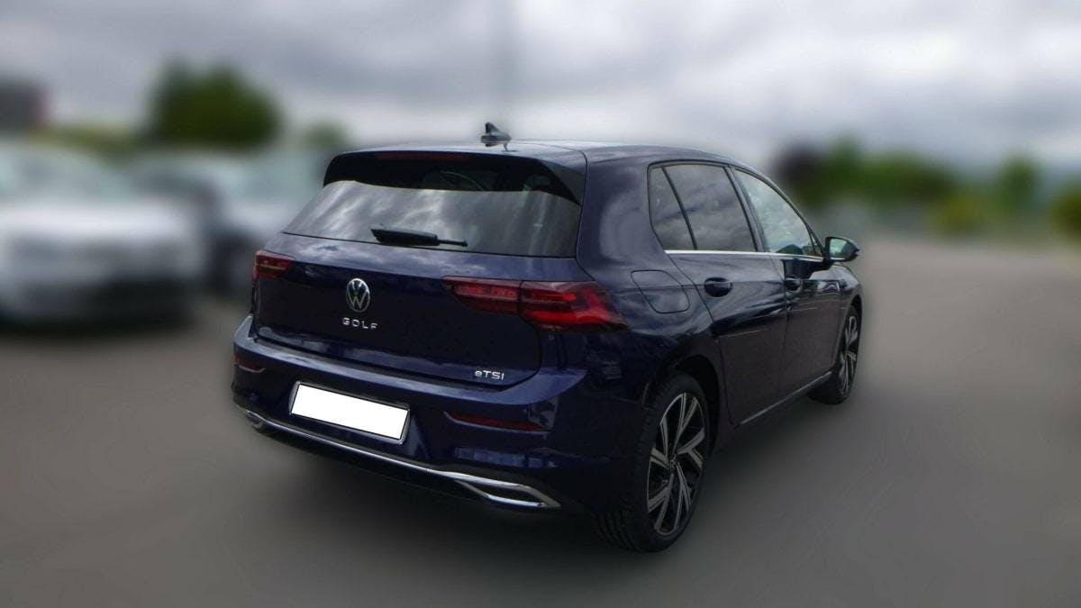 VOLKSWAGEN Golf-image