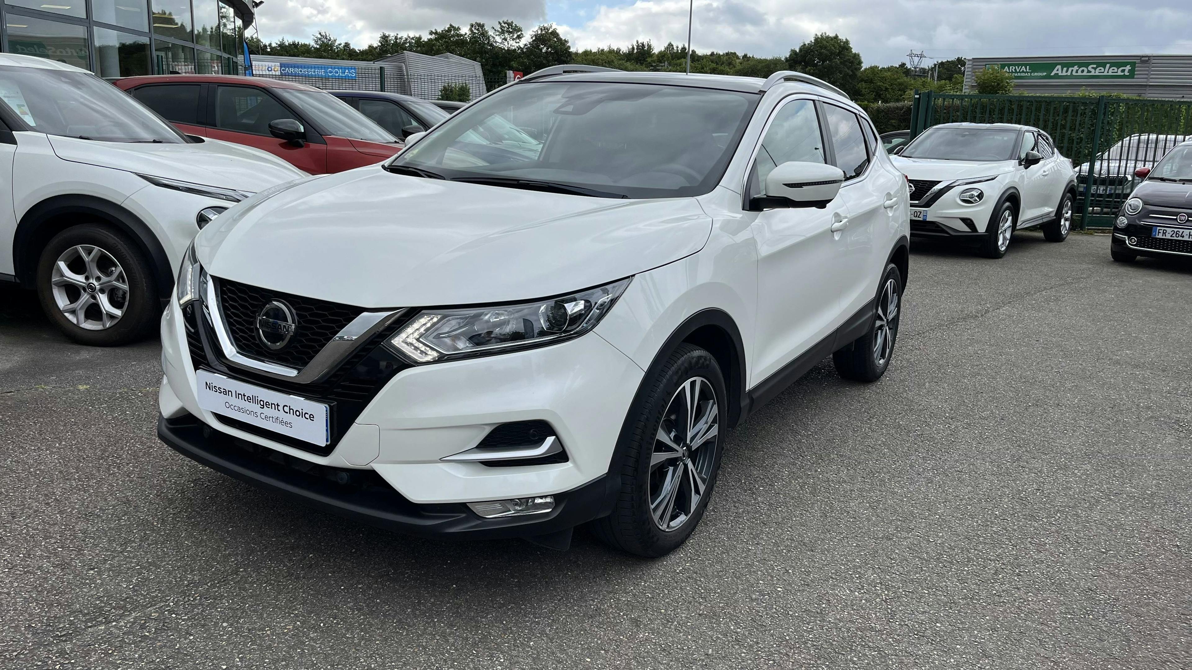 NISSAN Qashqai-image