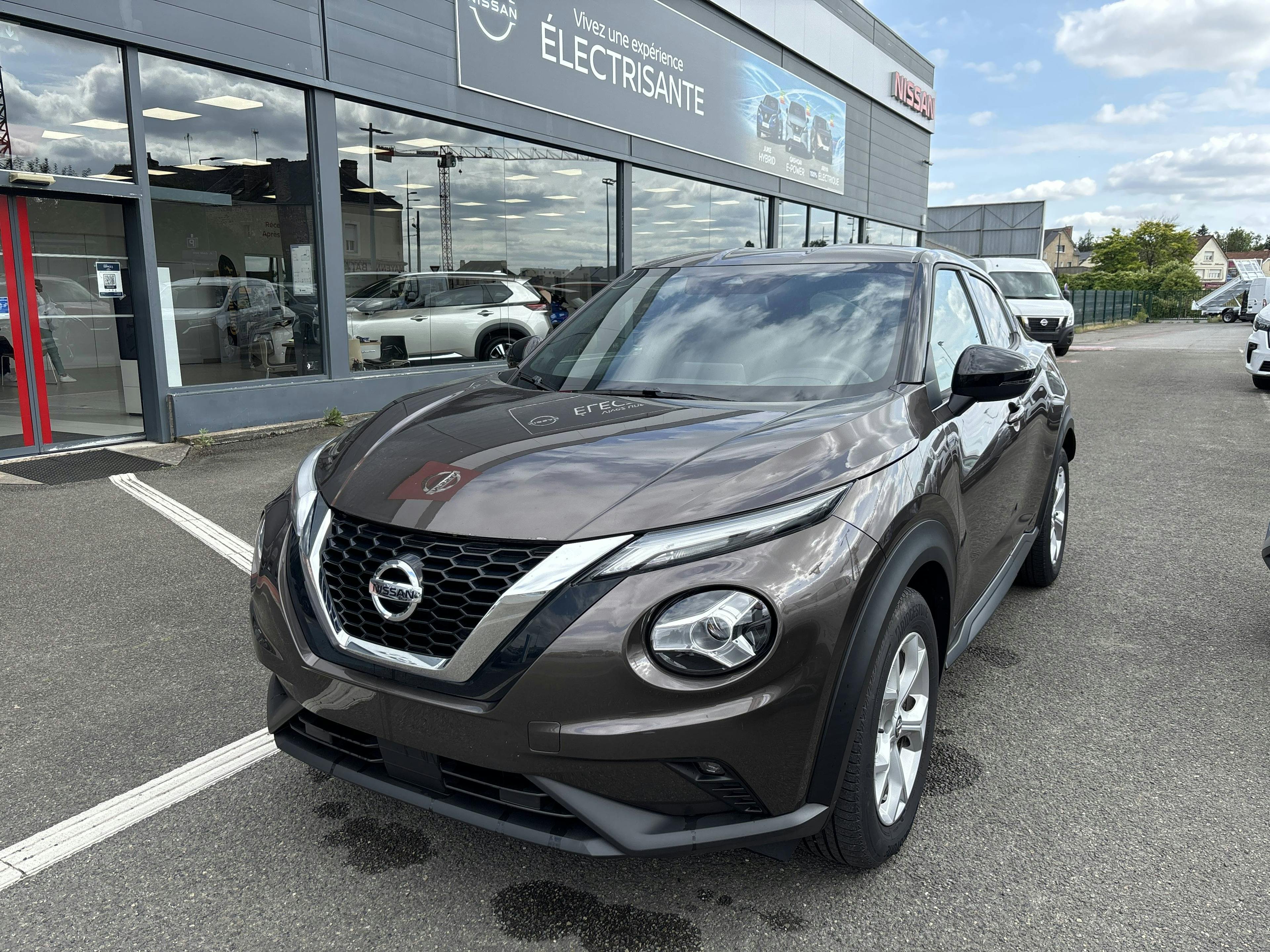 NISSAN Juke-image