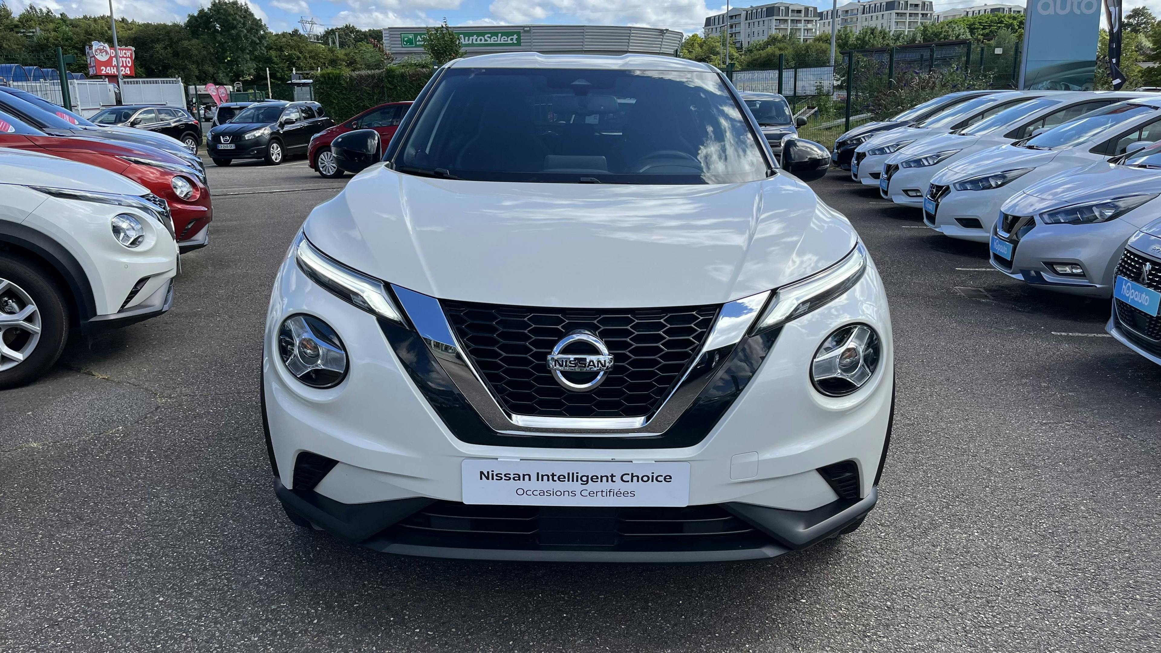 NISSAN Juke-image