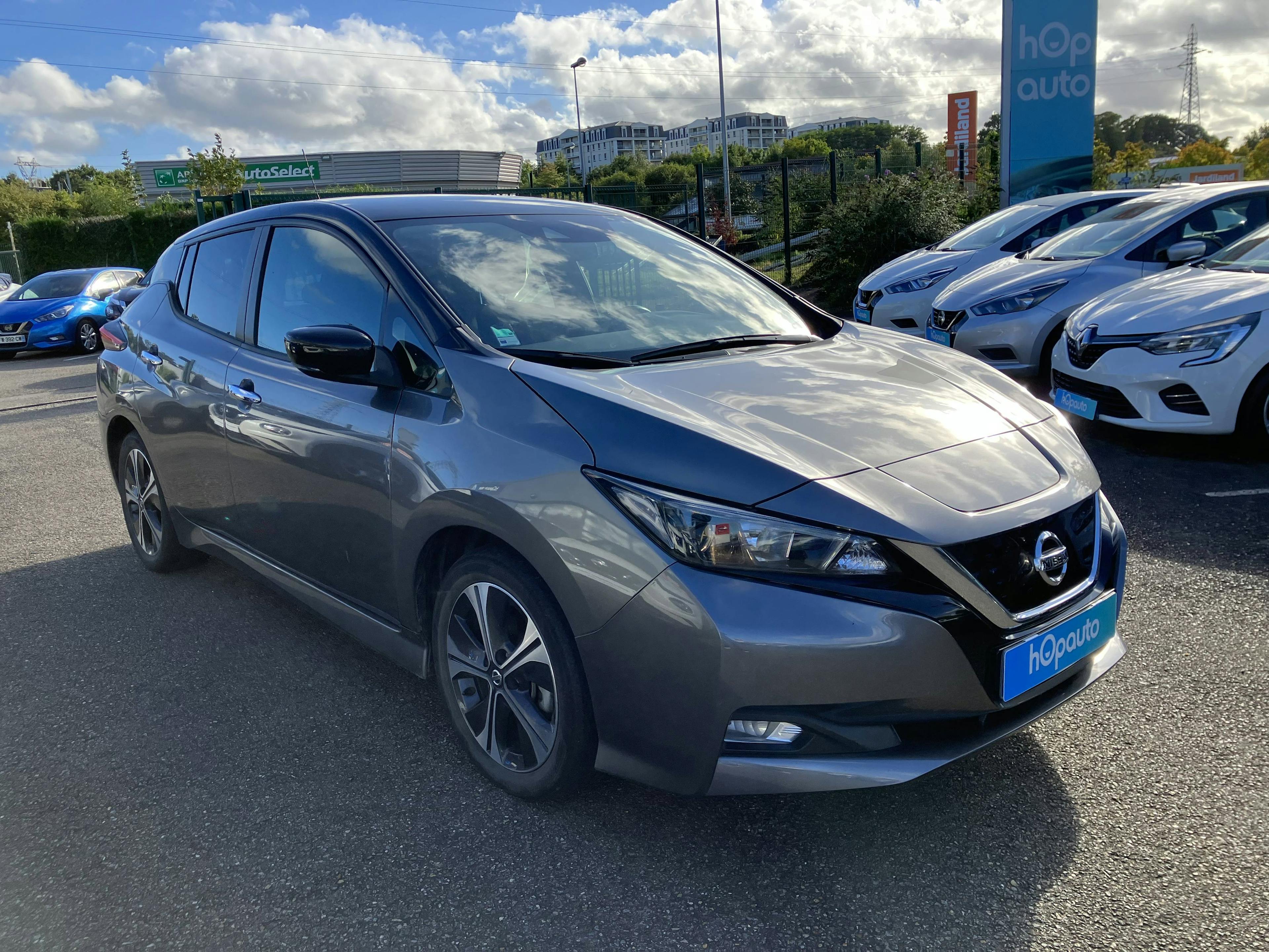 NISSAN Leaf-image