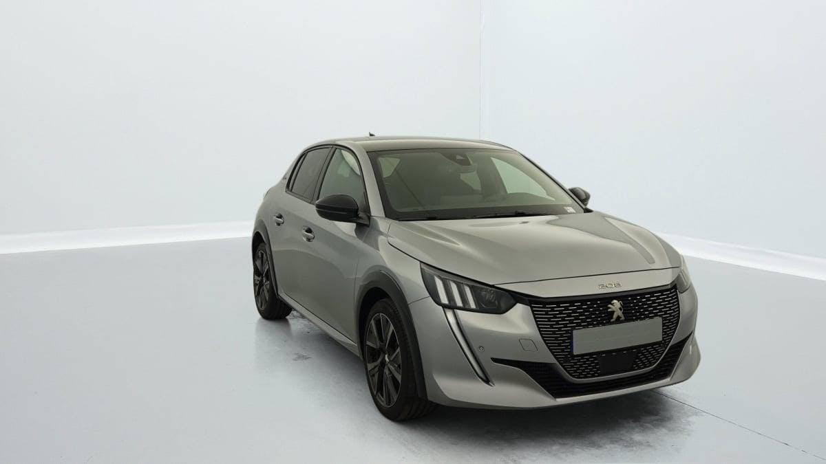 PEUGEOT 208-image