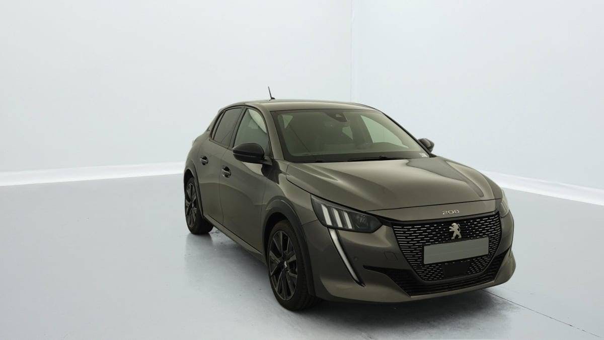 PEUGEOT 208-image