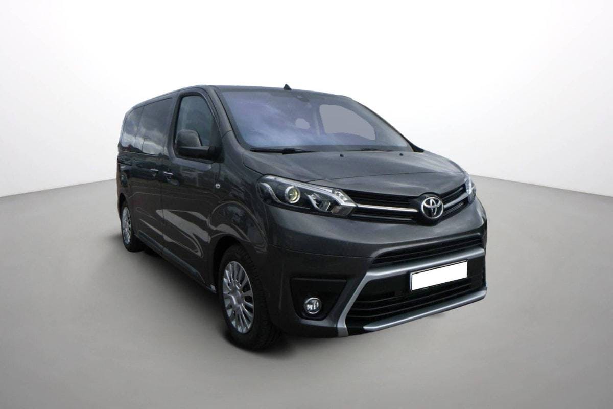 TOYOTA Proace combi-image