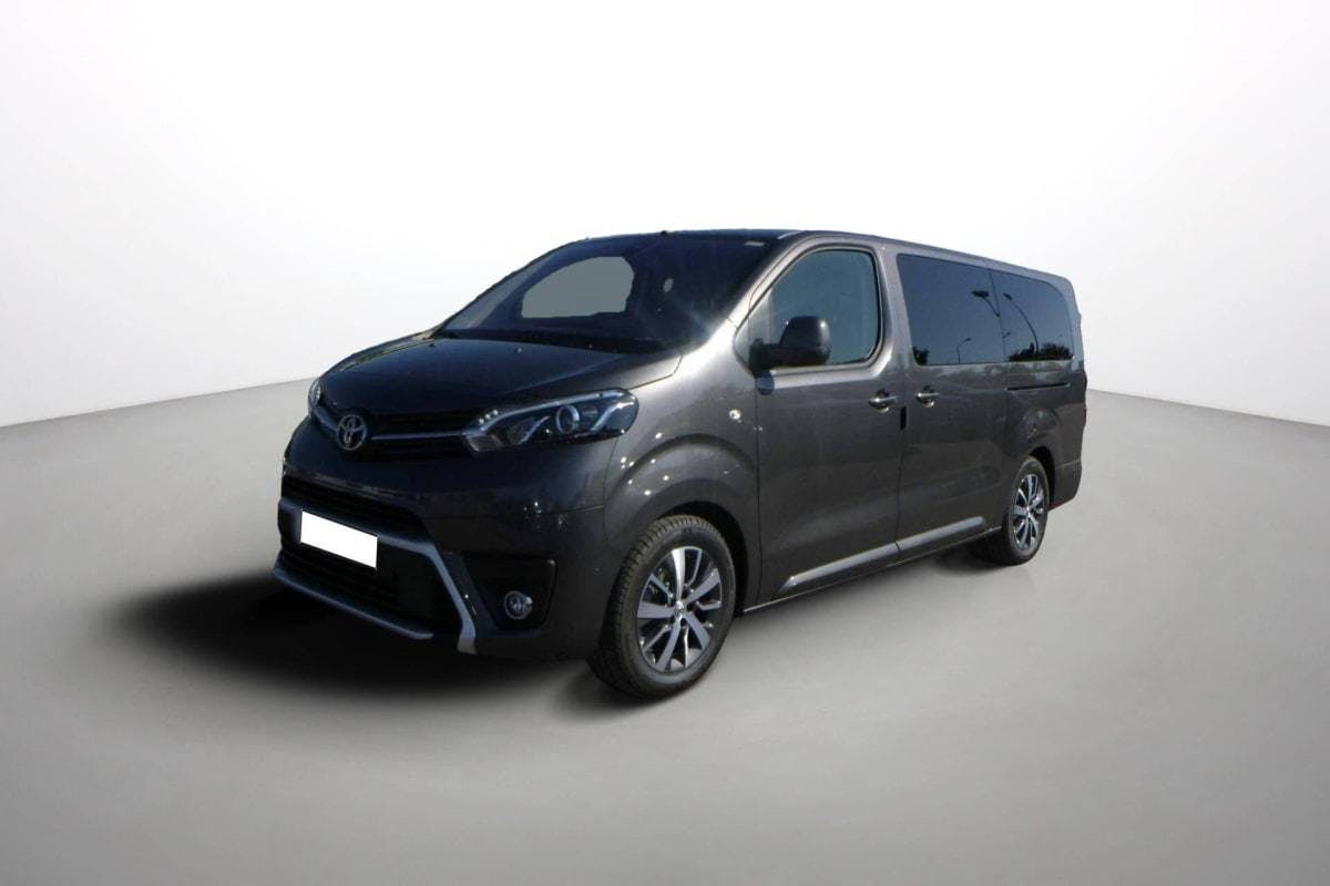 TOYOTA Proace combi-image