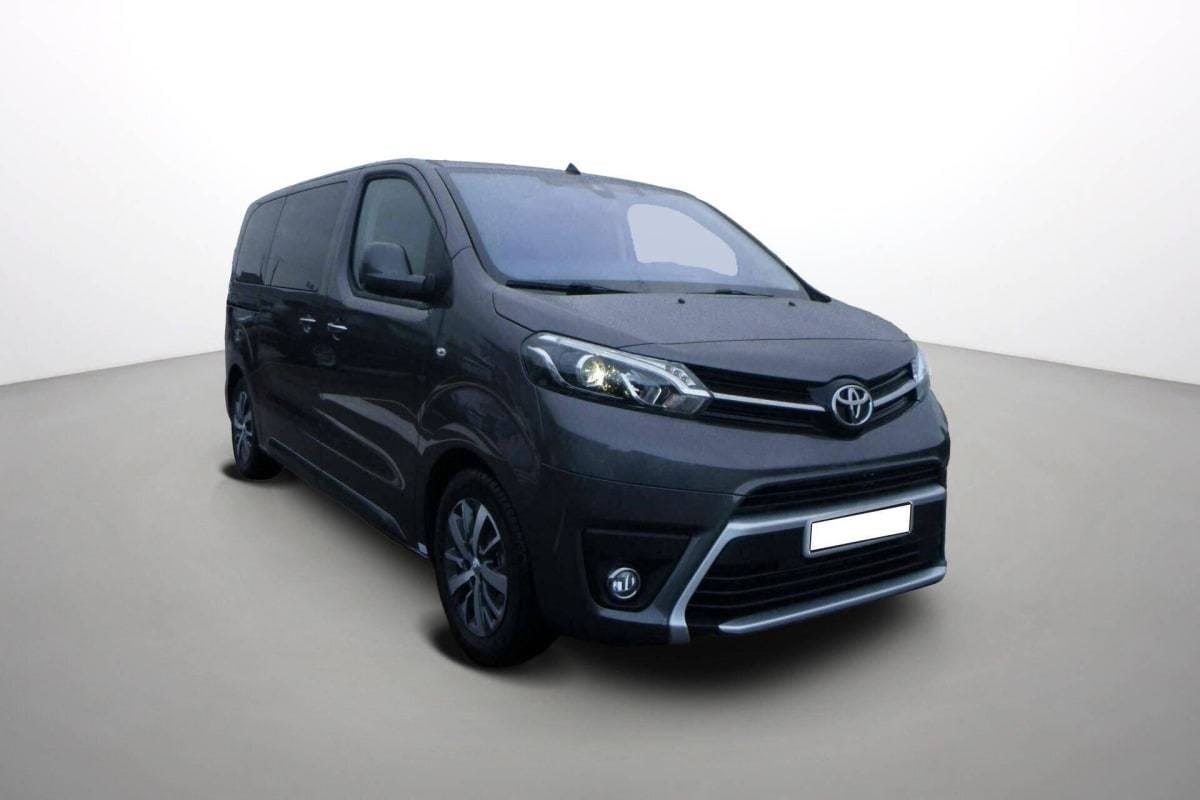 TOYOTA Proace combi-image